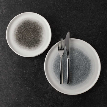 Raku Quartz Black Round Walled Plate 21cm